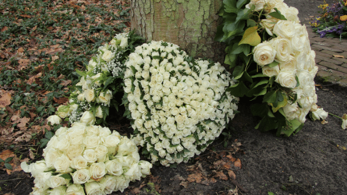 Long Sympathy Messages for Flowers